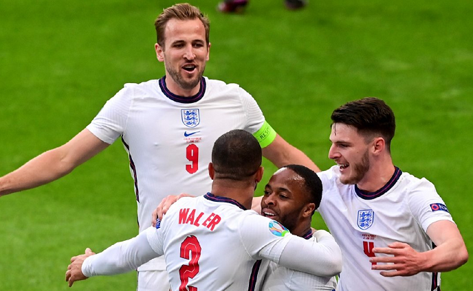 里程碑夜浙江稠州遗憾出局,德甲今晨刷纪录,压力陡增,轮换策略成焦点 里程碑夜浙江稠州遗憾出局,德甲今晨刷纪录,压力陡增,轮换策略成焦点